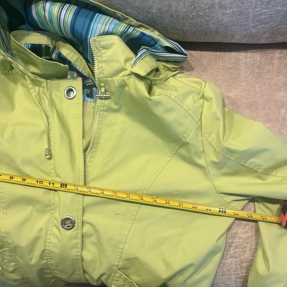 Jackets and coats – women's Mackintosh Green Hooded Jacket size Xl - Picture 8 of 8